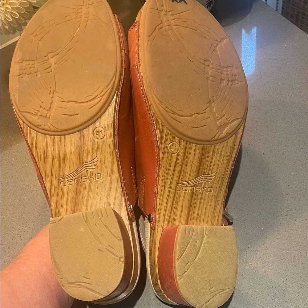Dansko Madalyn Heeled Women's Slingback Sandals - size 41 or 10.5-11 - Picture 6 of 7